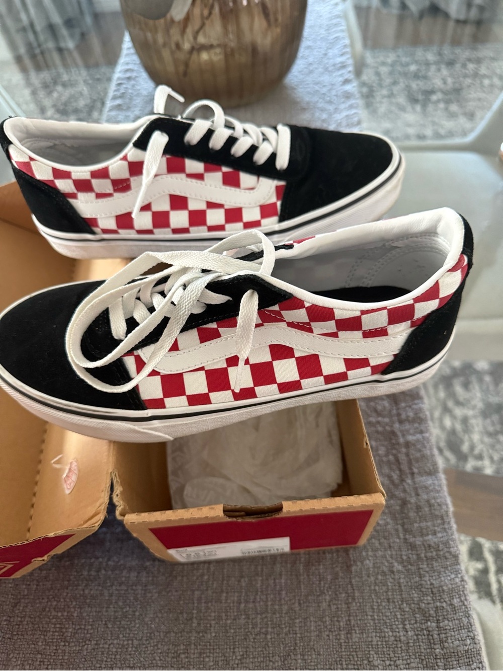 Vans women’s Checkerboard Old Skool Sneakers - Red/Black/White